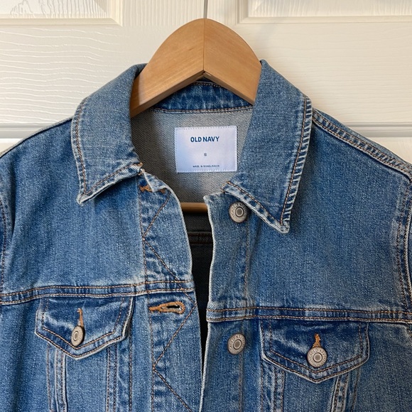 Old Navy Non-Stretch Jean Jacket - Picture 2 of 4
